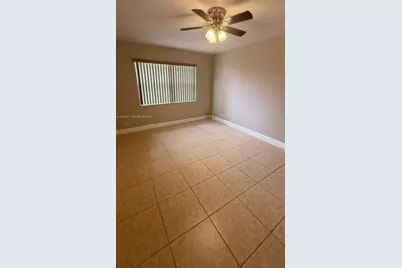 9641 Sunrise Lakes Blvd #305, Sunrise, FL 33322 - Photo 12