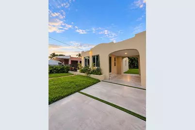 1922 NW 47th Ter, Miami, FL 33142 - Photo 2