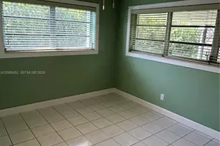 5372 W 4th Ln, Hialeah, FL 33012 - Photo 26