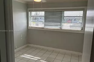 5372 W 4th Ln, Hialeah, FL 33012 - Photo 22