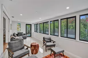 1064 NE 97th St, Miami Shores, FL 33138 - Photo 8