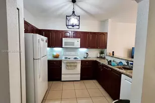 15628 SW 43rd St, Miramar, FL 33027 - Photo 8