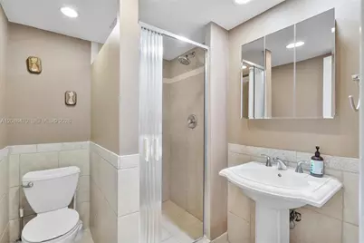 4 Royal Palm Way #3080, Boca Raton, FL 33432 - Photo 14