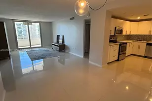 5555 Collins Ave, Miami Beach, FL 33140 - Photo 4