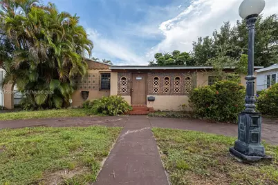 4070 NW 6th St, Miami, FL 33126 - Photo 1