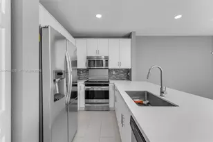 967 NE 42nd Ave, Homestead, FL 33033 - Photo 2
