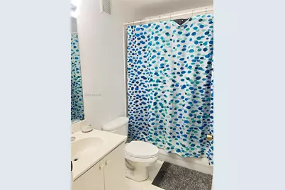 3390 NE 9th St #201, Homestead, FL 33033 - Photo 8