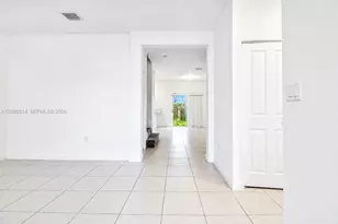 2664 SE 19th St, Homestead, FL 33035 - Photo 14