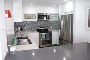 [Address not provided], Miami Beach, FL 33140 - Photo 6
