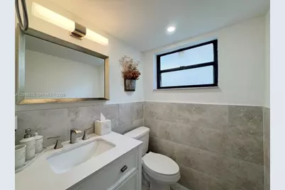 1630 NE 151st St #1630, Miami, FL 33162 - Photo 8