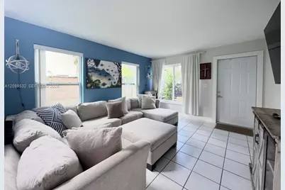 1630 NE 151st St #1630, Miami, FL 33162 - Photo 4