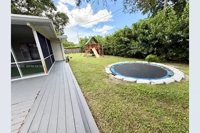252 SW 61st Ave, Plantation, FL 33317 - Photo 20