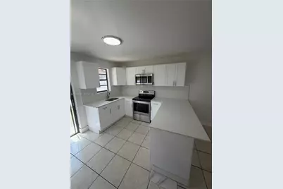 1107 NW 30th Ave #1107, Miami, FL 33125 - Photo 4