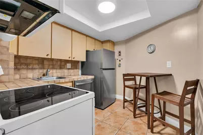 3180 S Ocean Dr #605, Hallandale Beach, FL 33009 - Photo 8