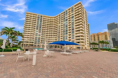 3180 S Ocean Dr #605, Hallandale Beach, FL 33009 - Photo 2