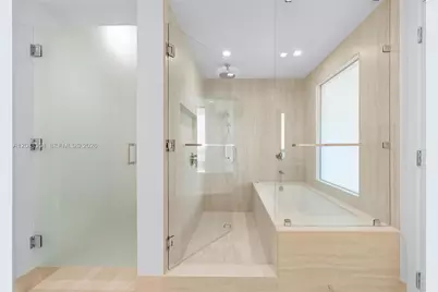 2411 Laguna Circle #2803, Miami, FL 33181 - Photo 26