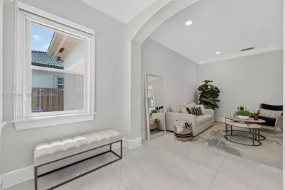 14940 NW 89th Ave, Miami Lakes, FL 33018 - Photo 6