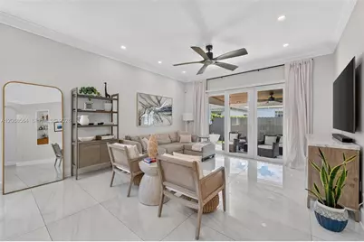14940 NW 89th Ave, Miami Lakes, FL 33018 - Photo 20