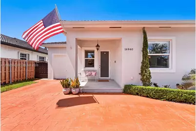 14940 NW 89th Ave, Miami Lakes, FL 33018 - Photo 4