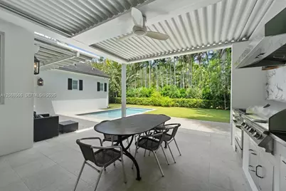 5851 SW 77th Ter, South Miami, FL 33143 - Photo 8