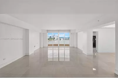 848 Brickell Key Dr #1104, Miami, FL 33131 - Photo 4