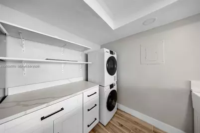 7601 E Treasure Dr #1722, North Bay Village, FL 33141 - Photo 36