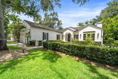 5851 SW 77th Ter, South Miami, FL 33143 - Photo 2