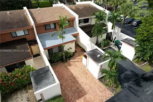 10656 SW 76th Terrace, Miami, FL 33173 - Photo 38