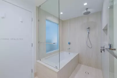 2411 Laguna Cir. #807, North Miami, FL 33181 - Photo 42