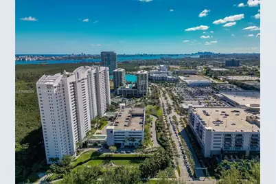 14951 Royal Oaks Ln #701, North Miami, FL 33181 - Photo 38