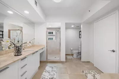14951 Royal Oaks Ln #701, North Miami, FL 33181 - Photo 18