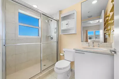 14951 Royal Oaks Ln #701, North Miami, FL 33181 - Photo 24
