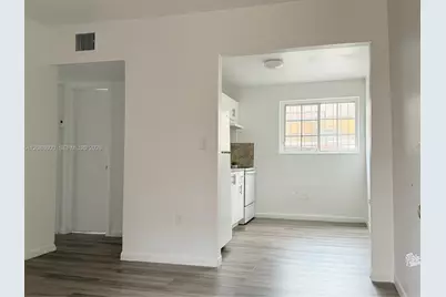 1885 NW 18th Ter #2, Miami, FL 33125 - Photo 2