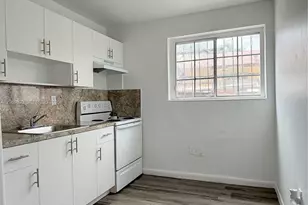 1885 NW 18th Terrace, Miami, FL 33125 - Photo 4