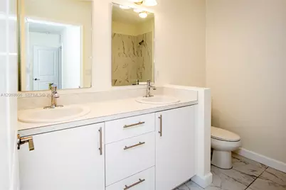 1210 NW 4th Ln #1210, Florida City, FL 33034 - Photo 18