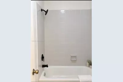 7384 Granada Way, Margate, FL 33063 - Photo 12
