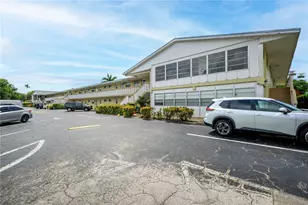 960 Crystal Lake Dr, Deerfield Beach, FL 33064 - Photo 14