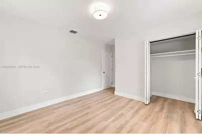 380 NW 130th St, North Miami, FL 33168 - Photo 16