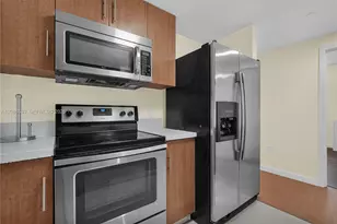 601 NE 23rd St, Miami, FL 33137 - Photo 12