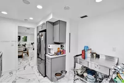 2105 Alamanda Dr #0, North Miami, FL 33181 - Photo 6
