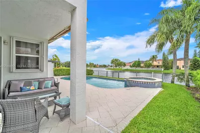 15922 NW 14th Pl, Pembroke Pines, FL 33028 - Photo 24