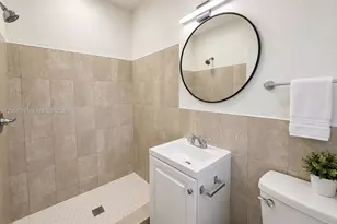 2711 Lincoln St, Hollywood, FL 33020 - Photo 6