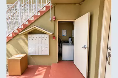 6310 SW 79th St #3, South Miami, FL 33143 - Photo 10