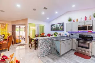1111 San Remo Cir, Homestead, FL 33035 - Photo 2