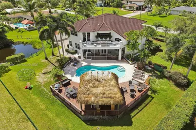 12140 SW 3rd St, Plantation, FL 33325 - Photo 88