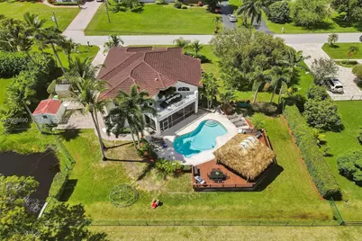 12140 SW 3rd St, Plantation, FL 33325 - Photo 86