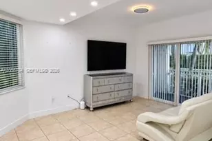 11401 NW 89th St, Doral, FL 33178 - Photo 18