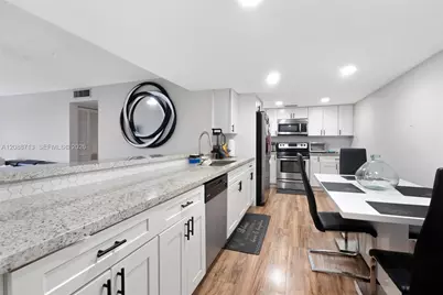 555 NE 123rd St #418-A, North Miami, FL 33161 - Photo 4