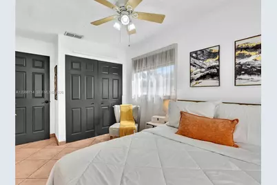 8500 NW 7th St, Pembroke Pines, FL 33024 - Photo 32