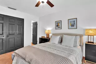 8500 NW 7th St, Pembroke Pines, FL 33024 - Photo 26